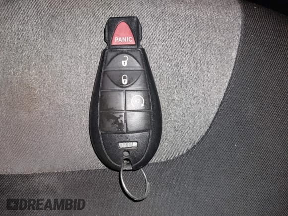 ✅ 2014 Jeep Cherokee Altitude • VIN: 1C4PJMCS0EW220176 • Lot: 42162678. Listed on IAAI with 127,370 mi. Free auction sales archive from the USA and detailed vehicle history report at DreamBid. Image 11.