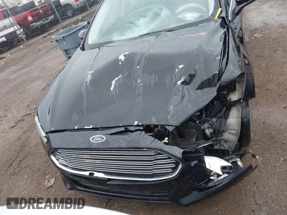 ✅ 2013 Ford Fusion S • VIN: 3FA6P0G79DR340042 • Лот: 43626427. Опубликован ранее на IAAI с пробегом 170 994 миль. Бесплатный доступ к архиву аукционных продаж из США и подробный отчёт об истории автомобиля на DreamBid. Изображение 12.