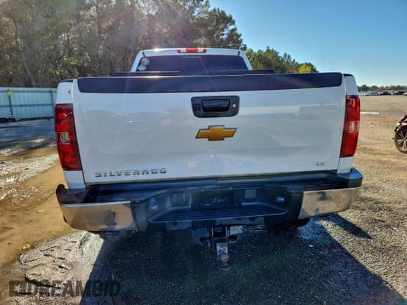 ✅ 2013 Chevrolet Silverado 2500HD LT • VIN: 1GC1KXCG1DF228799 • Лот: 93892375. Опубликован ранее на Copart с пробегом 125 470 миль. Бесплатный доступ к архиву аукционных продаж из США и подробный отчёт об истории автомобиля на DreamBid. Изображение 6.