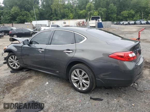 ✅ 2012 Infiniti M • VIN: JN1BY1AR6CM396150 • Lot: 69570095. Listed on Copart with 139,960 mi. Free auction sales archive from the USA and detailed vehicle history report at DreamBid. Image 2.
