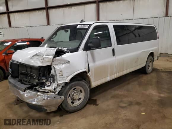 2017 Chevrolet Express Passenger LT с VIN 1GAZGPFG7H1156132, выставлен на аукционе Copart как лот 43630665 с пробегом 143 511 миль миль и Чистый • Clean title. История ставок и продаж доступна на DreamBid. Изображение 1.