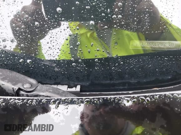 ✅ 2013 BMW 3 Series 328i • VIN: WBA3A5G53DNP19368 • Lot: 43751579. Listed on IAAI with 166,964 mi. Free auction sales archive from the USA and detailed vehicle history report at DreamBid. Image 9.