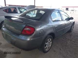 2005 Dodge Neon SXT z VIN 1B3ES56C05D252573, wystawiony jako IAAI lot #42388664 z przebiegiem 128 328 mil mil oraz . Historia ofert i sprzedaży dostępna na DreamBid. Obrazek 4.