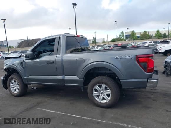 ✅ 2025 Ford F-150 XL • VIN: 1FTMF1L5XSKD17739 • Lot: 42245364. Wystawiony na IAAI z przebiegiem 1 972 mil. Bezpłatny archiwum sprzedaży aukcyjnych z USA i szczegółowy raport historii pojazdu na DreamBid. Zdjęcie 14.