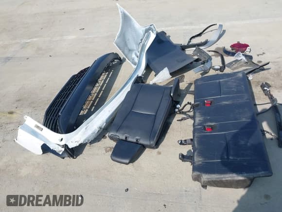 ✅ 2024 Toyota Highlander XLE • VIN: 5TDKDRAH9RS542102 • Лот: 43551204. Опубликован ранее на IAAI с пробегом 17 732 миль. Бесплатный доступ к архиву аукционных продаж из США и подробный отчёт об истории автомобиля на DreamBid. Изображение 12.