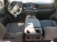 ✅ 2025 Chevrolet Silverado 1500 • VIN: 2GCPAFED6S1116613 • Лот: 48756285. Опубликован ранее на Copart с пробегом 1 136 миль. Бесплатный доступ к архиву аукционных продаж из США и подробный отчёт об истории автомобиля на DreamBid. Изображение 8.