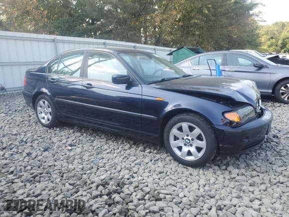✅ 2004 BMW 3 Series 325xi • VIN: WBAEU33404PR07707 • Lot: 68226475. Listed on Copart with 140,206 mi. Free auction sales archive from the USA and detailed vehicle history report at DreamBid. Image 4.
