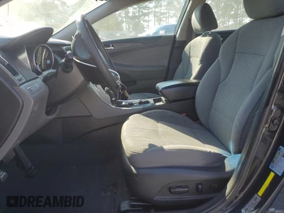 ✅ 2013 Hyundai Sonata GLS • VIN: 5NPEB4AC9DH760856 • Lot: 72575434. Listed on Copart with 168,452 mi. Free auction sales archive from the USA and detailed vehicle history report at DreamBid. Image 7.