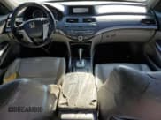 ✅ 2008 Honda Accord EX-L • VIN: 1HGCP36848A032481 • Lot: 92171905. Listed on Copart with 288,849 mi. Free auction sales archive from the USA and detailed vehicle history report at DreamBid. Image 8.