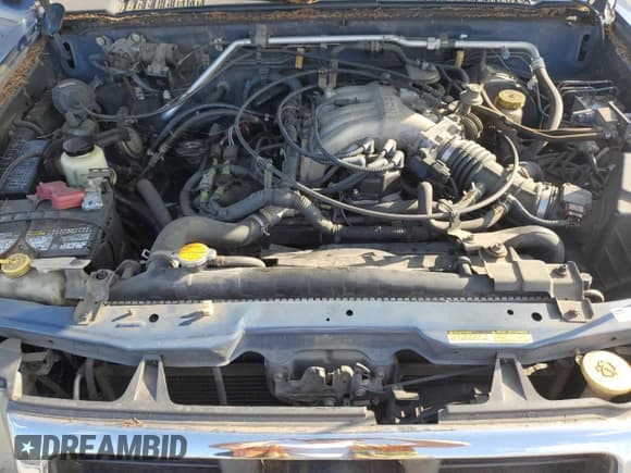 ✅ 2000 Nissan Frontier XE • VIN: 1N6ED27T3YC304887 • Лот: 81123145. Опубликован ранее на Copart с пробегом 185 248 миль. Бесплатный доступ к архиву аукционных продаж из США и подробный отчёт об истории автомобиля на DreamBid. Изображение 11.