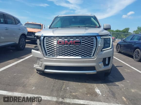 ✅ 2021 GMC Yukon Denali • VIN: 1GKS2DKL7MR130896 • Лот: 42712845. Опубликован ранее на IAAI с пробегом 136 390 миль. Бесплатный доступ к архиву аукционных продаж из США и подробный отчёт об истории автомобиля на DreamBid. Изображение 12.
