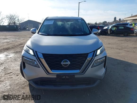 ✅ 2023 Nissan Rogue SV • VIN: 5N1BT3BB5PC686833 • Lot: 43760126. Listed on IAAI with 47,355 mi. Free auction sales archive from the USA and detailed vehicle history report at DreamBid. Image 12.