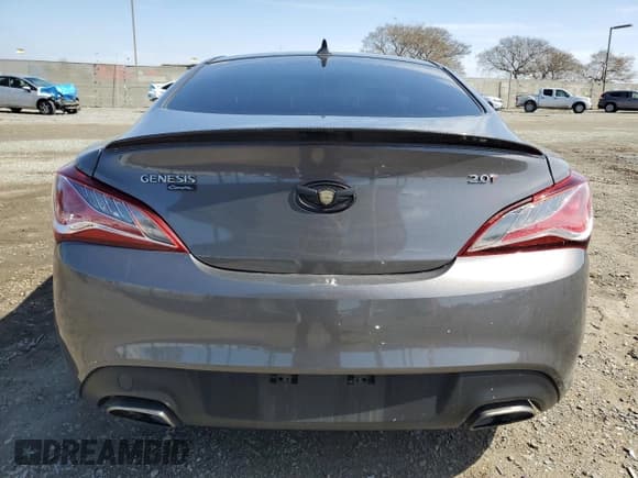 ✅ 2013 Hyundai Genesis Coupe 2.0T • VIN: KMHHT6KD8DU096239 • Lot: 49324175. Wystawiony na Copart z przebiegiem 55 806 mil. Bezpłatny archiwum sprzedaży aukcyjnych z USA i szczegółowy raport historii pojazdu na DreamBid. Zdjęcie 6.