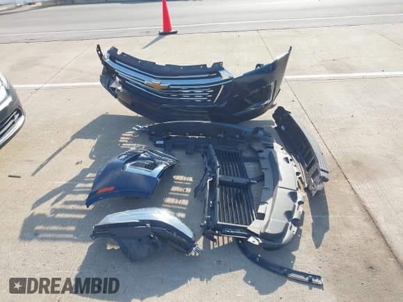 ✅ 2022 Chevrolet Traverse LT Cloth • VIN: 1GNERGKW4NJ151664 • Lot: 42049660. Listed on IAAI with 36,413 mi. Free auction sales archive from the USA and detailed vehicle history report at DreamBid. Image 12.