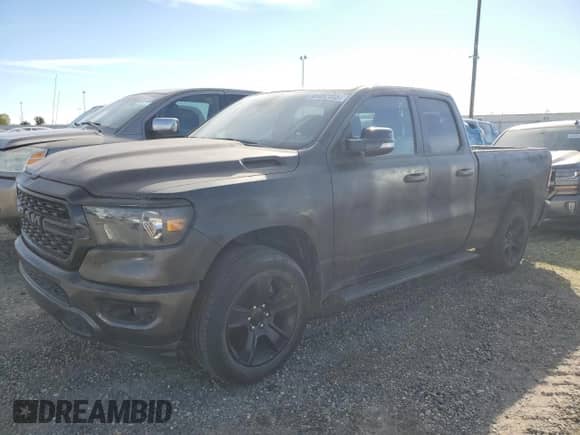 2022 Ram 1500 Big Horn с VIN 1C6SRFBTXNN131415, выставлен на аукционе Copart как лот 91452495 с пробегом 55 404 миль миль и На запчасти • Non repairable. История ставок и продаж доступна на DreamBid. Изображение 1.