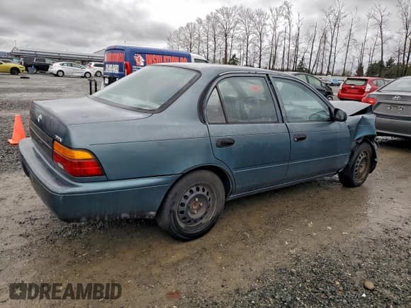 ✅ 1995 Toyota Corolla • VIN: 1NXAE04B2SZ234231 • Lot: 96584905. Listed on Copart with 247,043 mi. Free auction sales archive from the USA and detailed vehicle history report at DreamBid. Image 3.