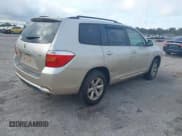 ✅ 2009 Toyota Highlander • VIN: JTEDS41AX92092709 • Lot: 43849411. Listed on IAAI with 229,284 mi. Free auction sales archive from the USA and detailed vehicle history report at DreamBid. Image 4.