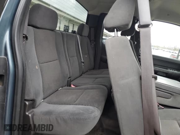 ✅ 2007 Chevrolet Silverado 2500HD Work Truck • VIN: 1GCHK29K77E505883 • Лот: 91685605. Опубликован ранее на Copart с пробегом 199 408 миль. Бесплатный доступ к архиву аукционных продаж из США и подробный отчёт об истории автомобиля на DreamBid. Изображение 10.