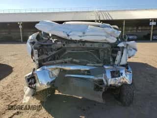 2015 Chevrolet Silverado 3500HD LT с VIN 1GC5KZC83FZ104590, выставлен на аукционе Copart как лот 37350664 с пробегом 248 200 миль миль и Списание • Salvage title. История ставок и продаж доступна на DreamBid. Изображение 5.