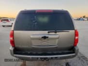 ✅ 2012 Chevrolet Suburban LTZ • VIN: 1GNSKKE73CR272456 • Lot: 90931265. Wystawiony na Copart z przebiegiem 209 547 mil. Bezpłatny archiwum sprzedaży aukcyjnych z USA i szczegółowy raport historii pojazdu na DreamBid. Zdjęcie 6.