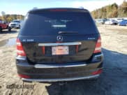✅ 2012 Mercedes-Benz GL 550 • VIN: 4JGBF8GE8CA784851 • Lot: 91531335. Wystawiony na Copart z przebiegiem 133 139 mil. Bezpłatny archiwum sprzedaży aukcyjnych z USA i szczegółowy raport historii pojazdu na DreamBid. Zdjęcie 6.
