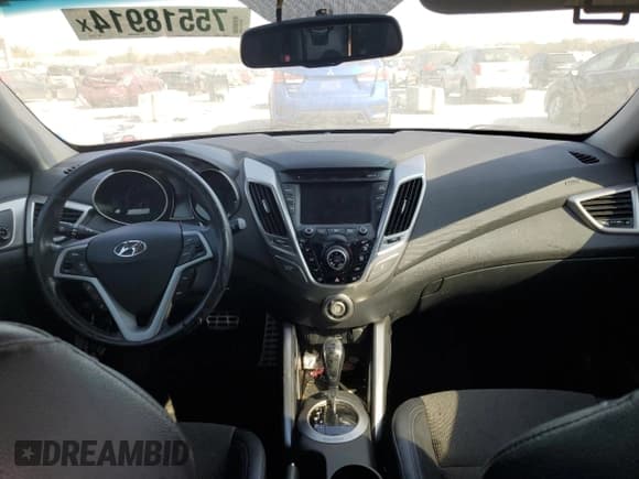 ✅ 2013 Hyundai Veloster w/Gray Int • VIN: KMHTC6AD5DU121691 • Lot: 75518914. Wystawiony na Copart z przebiegiem Nie podano. Bezpłatny archiwum sprzedaży aukcyjnych z USA i szczegółowy raport historii pojazdu na DreamBid. Zdjęcie 8.