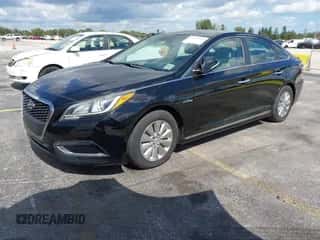 2017 Hyundai Sonata SE z VIN KMHE24L14HA047979, wystawiony jako IAAI lot #43522199 z przebiegiem 112 707 mil mil oraz . Historia ofert i sprzedaży dostępna na DreamBid. Obrazek 2.