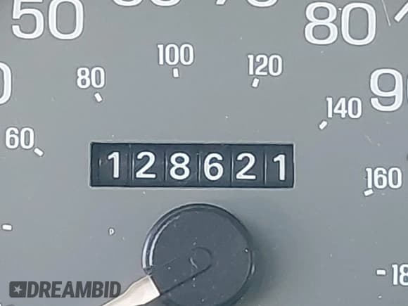 ✅ 1995 Mercury Grand Marquis GS • VIN: 2MELM74W7SX620663 • Лот: 43277267. Опубликован ранее на IAAI с пробегом 128 621 миль. Бесплатный доступ к архиву аукционных продаж из США и подробный отчёт об истории автомобиля на DreamBid. Изображение 16.