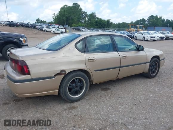 ✅ 2000 Chevrolet Impala • VIN: 2G1WF55E0Y9271029 • Lot: 42680481. Listed on IAAI with 224,137 mi. Free auction sales archive from the USA and detailed vehicle history report at DreamBid. Image 6.