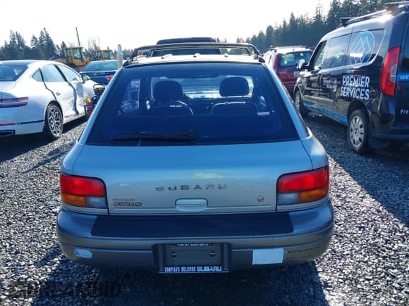 ✅ 1999 Subaru Impreza Outback Special Sports • VIN: JF1GF4851XH806032 • Лот: 41472485. Опубликован ранее на IAAI с пробегом 157 602 миль. Бесплатный доступ к архиву аукционных продаж из США и подробный отчёт об истории автомобиля на DreamBid. Изображение 16.