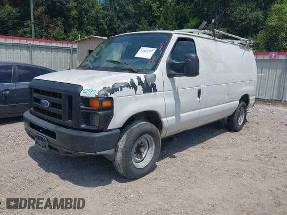 ✅ 2009 Ford Econoline Cargo Commercial • VIN: 1FTNE24W09DA75465 • Лот: 43023522. Опубликован ранее на IAAI с пробегом Не указан. Бесплатный доступ к архиву аукционных продаж из США и подробный отчёт об истории автомобиля на DreamBid. Изображение 2.