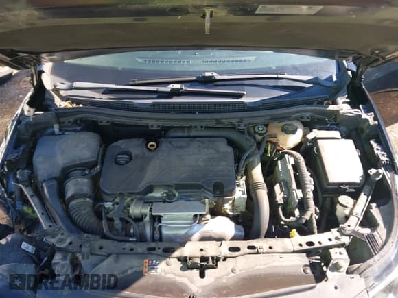 ✅ 2018 Chevrolet Cruze LS • VIN: 1G1BC5SM8J7228357 • Lot: 43515932. Listed on IAAI with 90,155 mi. Free auction sales archive from the USA and detailed vehicle history report at DreamBid. Image 10.