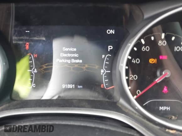 2021 Jeep Compass 80th Anniversary z VIN 3C4NJCEBXMT571406, wystawiony jako IAAI lot #42900251 z przebiegiem 91 891 mil mil oraz . Historia ofert i sprzedaży dostępna na DreamBid. Obrazek 7.