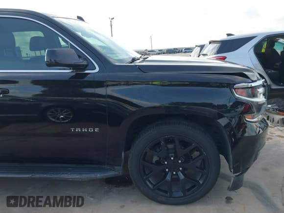 ✅ 2017 Chevrolet Tahoe LT • VIN: 1GNSCBKC3HR404136 • Lot: 43144669. Listed on IAAI with 151,380 mi. Free auction sales archive from the USA and detailed vehicle history report at DreamBid. Image 18.