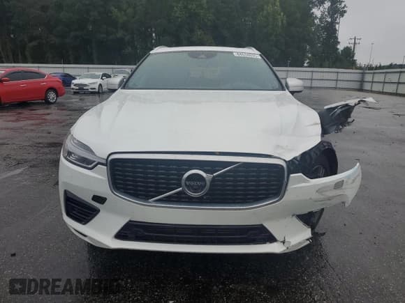 ✅ 2019 Volvo XC60 R-Design • VIN: LYVBR0DM9KB284519 • Lot: 84634695. Listed on Copart with 60,130 mi. Free auction sales archive from the USA and detailed vehicle history report at DreamBid. Image 5.