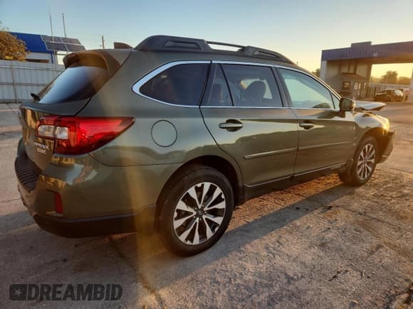 ✅ 2017 Subaru Outback Limited • VIN: 4S4BSANC5H3414943 • Lot: 81920145. Listed on Copart with 91,162 mi. Free auction sales archive from the USA and detailed vehicle history report at DreamBid. Image 3.