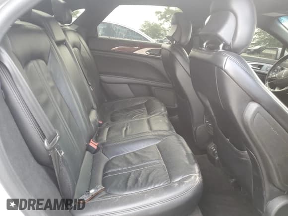 ✅ 2019 Lincoln MKZ Hybrid Reserve I • VIN: 3LN6L5LU1KR627477 • Лот: 64817175. Опубликован ранее на Copart с пробегом 150 863 миль. Бесплатный доступ к архиву аукционных продаж из США и подробный отчёт об истории автомобиля на DreamBid. Изображение 10.