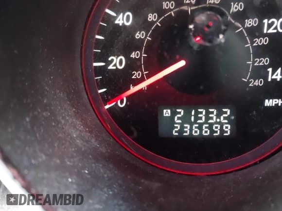 ✅ 2006 Subaru Tribeca 7-Pass • VIN: 4S4WX86C264404470 • Lot: 43908790. Listed on IAAI with 236,699 mi. Free auction sales archive from the USA and detailed vehicle history report at DreamBid. Image 12.