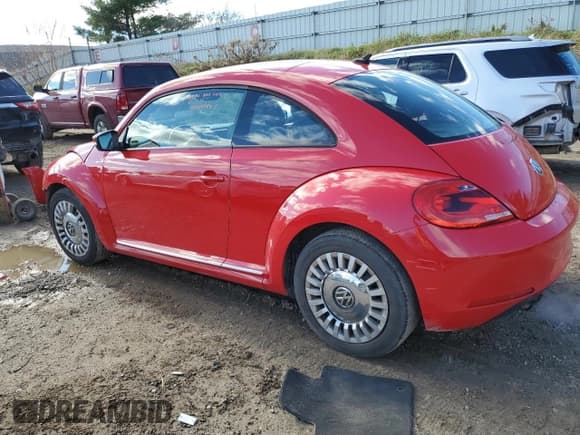 ✅ 2014 Volkswagen Beetle 1.8T • VIN: 3VWJ07AT4EM662431 • Lot: 80233364. Listed on Copart with 106,484 mi. Free auction sales archive from the USA and detailed vehicle history report at DreamBid. Image 2.