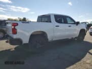 ✅ 2021 Chevrolet Silverado 1500 LT Trail Boss • VIN: 1GCPYFED0MZ287721 • Lot: 85778525. Wystawiony na Copart z przebiegiem 69 174 mil. Bezpłatny archiwum sprzedaży aukcyjnych z USA i szczegółowy raport historii pojazdu na DreamBid. Zdjęcie 3.
