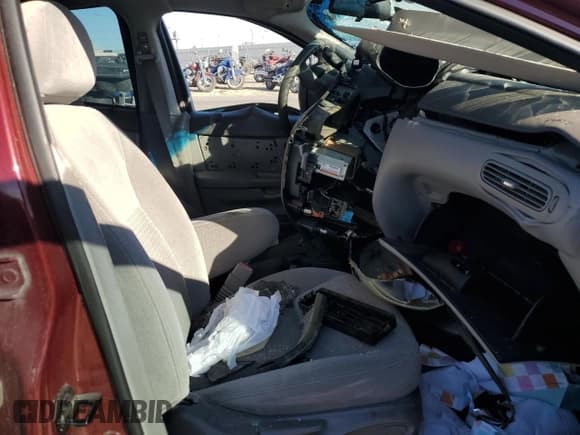 ✅ 2004 Ford Taurus SE • VIN: 1FAFP53U64A127570 • Лот: 92005605. Опубликован ранее на Copart с пробегом Не указан. Бесплатный доступ к архиву аукционных продаж из США и подробный отчёт об истории автомобиля на DreamBid. Изображение 7.