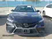 2022 Toyota Camry SE z VIN 4T1G11AK6NU053153, wystawiony jako IAAI lot #41933655 z przebiegiem 44 044 mil mil oraz . Historia ofert i sprzedaży dostępna na DreamBid. Obrazek 12.