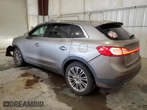 ✅ 2017 Lincoln MKX Reserve • VIN: 2LMPJ8LR9HBL52685 • Lot: 86793315. Listed on Copart with 208,828 mi. Free auction sales archive from the USA and detailed vehicle history report at DreamBid. Image 2.