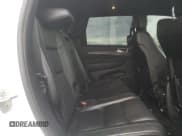 ✅ 2018 Jeep Grand Cherokee Limited • VIN: 1C4RJFBG8JC257599 • Lot: 82498624. Wystawiony na Copart z przebiegiem 76 437 mil. Bezpłatny archiwum sprzedaży aukcyjnych z USA i szczegółowy raport historii pojazdu na DreamBid. Zdjęcie 11.