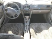 ✅ 1998 Toyota Corolla LE • VIN: 1NXBR18E5WZ099366 • Лот: 87099535. Опубликован ранее на Copart с пробегом 173 725 миль. Бесплатный доступ к архиву аукционных продаж из США и подробный отчёт об истории автомобиля на DreamBid. Изображение 8.