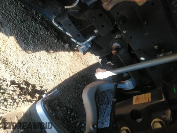 ✅ 2023 Ford Explorer ST-Line • VIN: 1FMSK7KH6PGB21921 • Lot: 42591112. Wystawiony na IAAI z przebiegiem 17 642 mil. Bezpłatny archiwum sprzedaży aukcyjnych z USA i szczegółowy raport historii pojazdu na DreamBid. Zdjęcie 17.