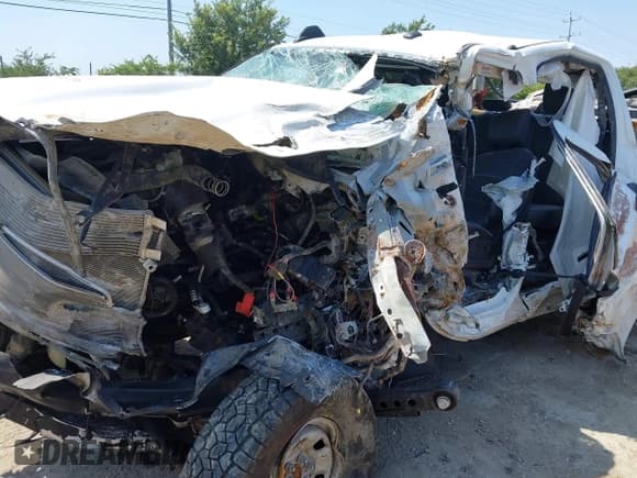 ✅ 2023 Ram 2500 Tradesman • VIN: 3C6UR5HL6PG556118 • Лот: 39993736. Опубликован ранее на IAAI с пробегом Не указан. Бесплатный доступ к архиву аукционных продаж из США и подробный отчёт об истории автомобиля на DreamBid. Изображение 6.