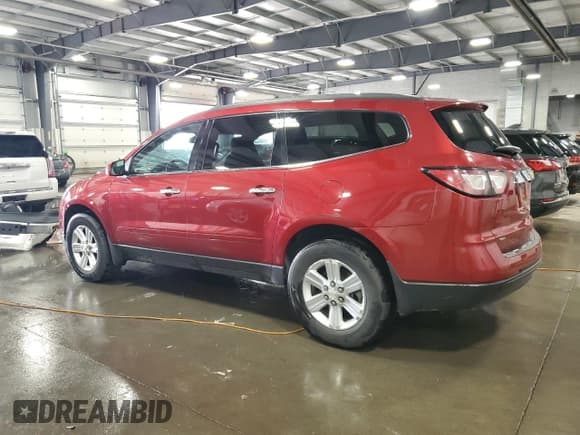 ✅ 2014 Chevrolet Traverse LT • VIN: 1GNKVHKD5EJ261870 • Lot: 69215964. Wystawiony na Copart z przebiegiem 108 941 mil. Bezpłatny archiwum sprzedaży aukcyjnych z USA i szczegółowy raport historii pojazdu na DreamBid. Zdjęcie 2.
