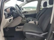 ✅ 2018 Chrysler Pacifica Touring Plus • VIN: 2C4RC1FG4JR318364 • Lot: 84522565. Listed on Copart with 79,428 mi. Free auction sales archive from the USA and detailed vehicle history report at DreamBid. Image 7.