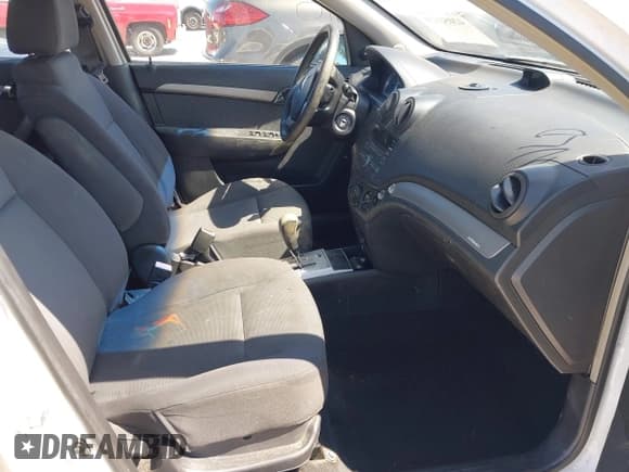 ✅ 2009 Chevrolet Aveo 1LT • VIN: KL1TD56E89B610707 • Lot: 42058828. Wystawiony na IAAI z przebiegiem 42 776 mil. Bezpłatny archiwum sprzedaży aukcyjnych z USA i szczegółowy raport historii pojazdu na DreamBid. Zdjęcie 5.